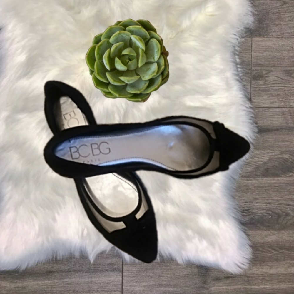BCBGeneration Black Suede Zarine Flats 7.5